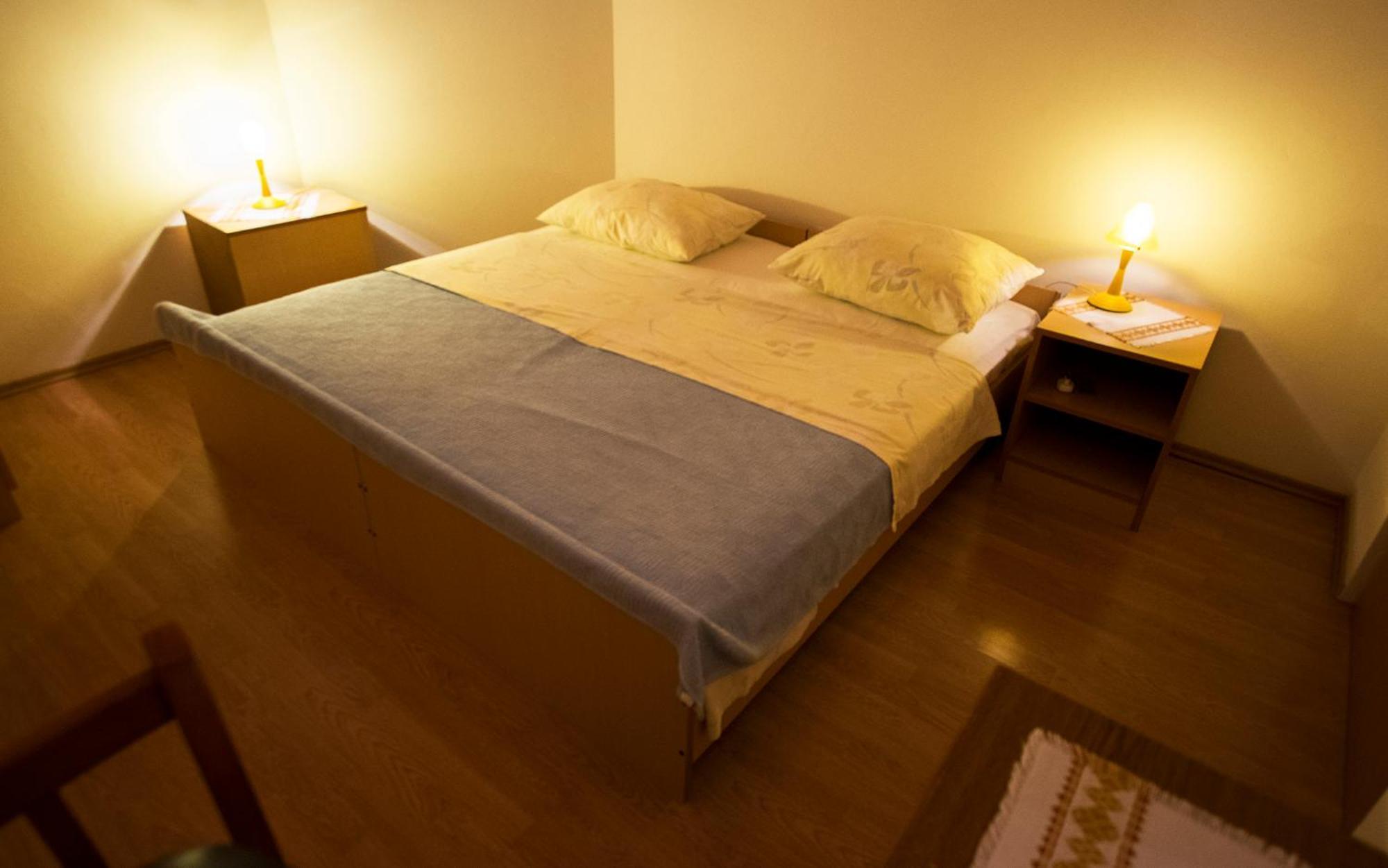 Apartments Zile Starigrad Paklenica Εξωτερικό φωτογραφία