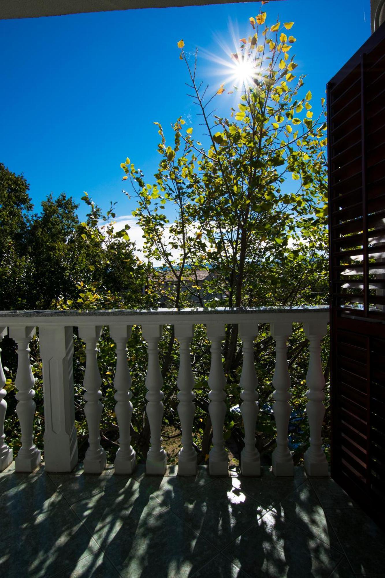 Apartments Zile Starigrad Paklenica Εξωτερικό φωτογραφία